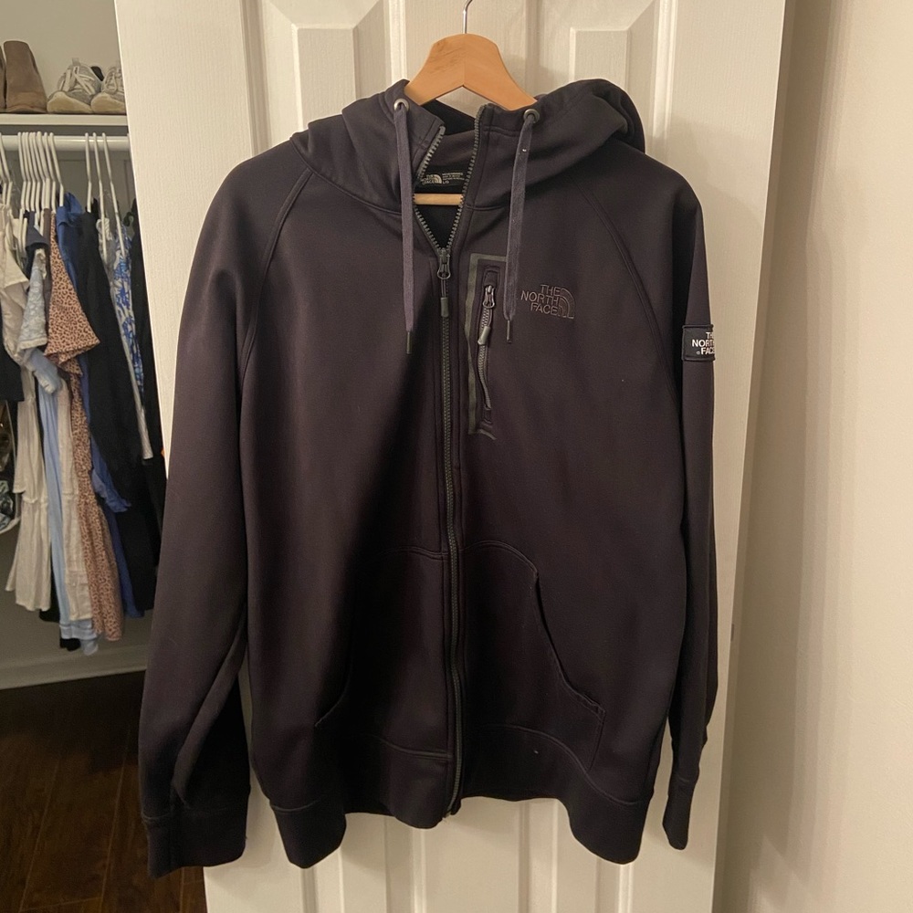 North Face Men’s Black Hooded Zip-up Fleece Jacket